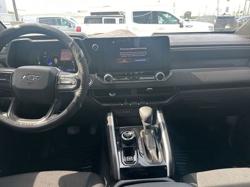 Used 2023 Chevrolet Colorado Trail Boss w/ Advanced Trailering Package AWD/4WD image 10