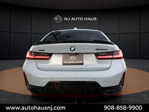 Used 2024 BMW M340i xDrive AWD/4WD image 10