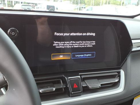 Used 2026 Chevrolet TrailBlazer LT w/ Convenience Package image 23