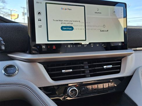 New 2026 Ford Explorer Active w/ Active Comfort Package image 10