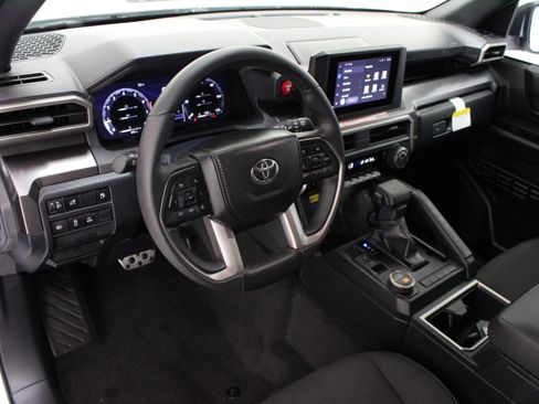 Used 2026 Toyota 4Runner TRD Sport RWD image 12