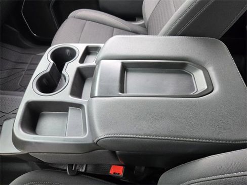 Used 2024 Chevrolet Silverado 2500 LT image 29