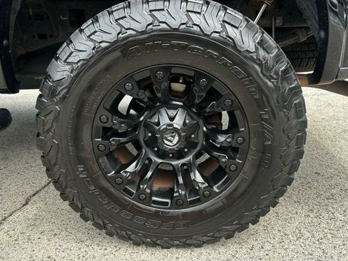 Used 2018 Ford F150 XLT w/ Equipment Group 302A Luxury AWD/4WD image 25