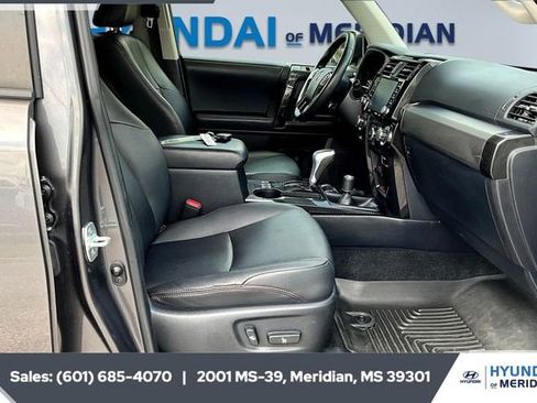 Used 2021 Toyota 4Runner TRD Off-Road Premium image 6