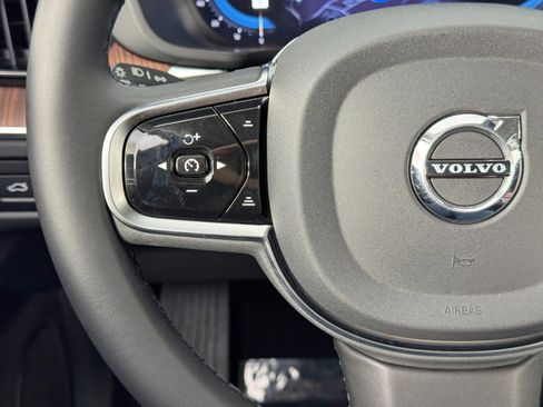 Used 2024 Volvo XC60 T8 Ultimate w/ Protection Package Premier image 22