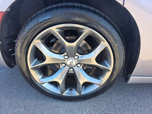 Used 2017 Dodge Charger SXT w/ Rallye Group image 19