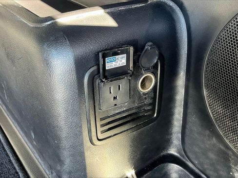 Used 2022 Toyota 4Runner Limited image 23