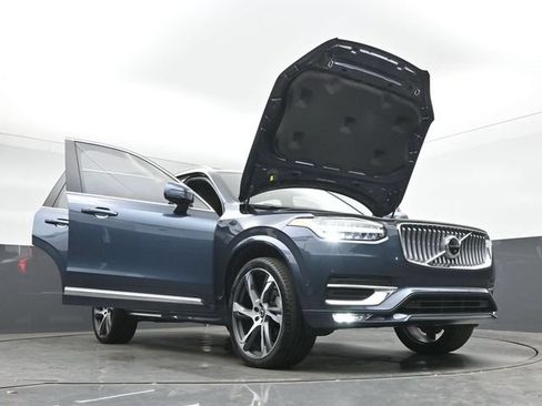 Used 2023 Volvo XC90 B6 Ultimate w/ Protection Package AWD/4WD image 56