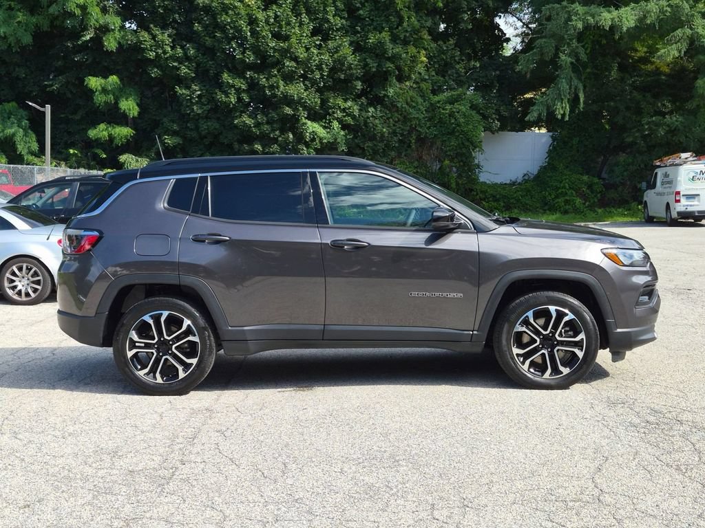 Certified 2023 Jeep Compass Limited AWD/4WD image 2