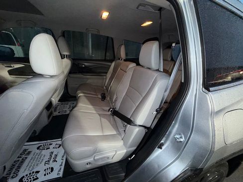 Used 2022 Honda Pilot Special Edition image 8