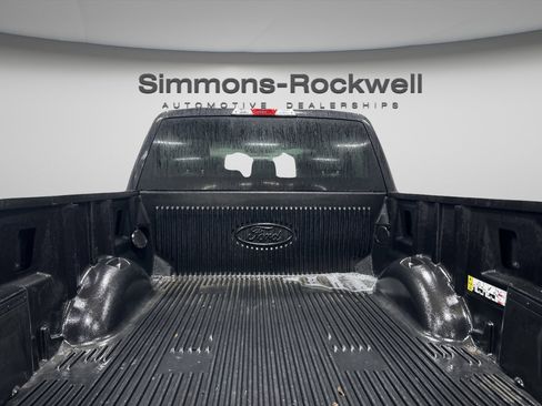 Used 2024 Ford F150 XLT image 9