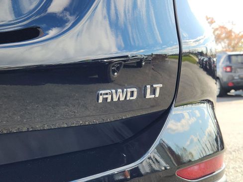 Used 2022 Chevrolet Equinox LT image 32