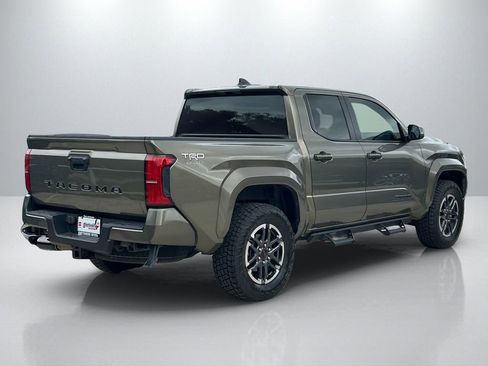 Used 2025 Toyota Tacoma TRD Sport RWD image 5