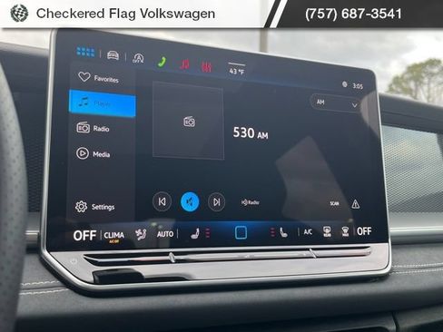 New 2026 Volkswagen Tiguan SE R-Line FWD image 39