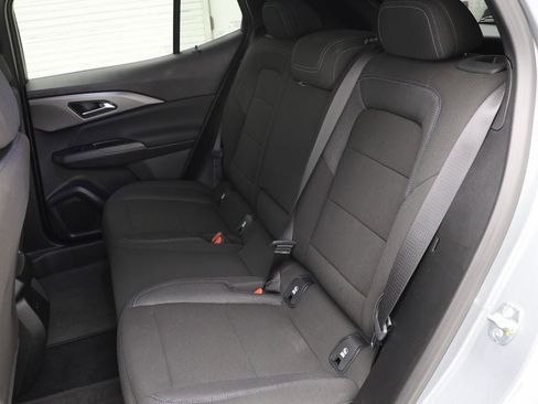 Used 2026 Chevrolet Equinox EV LT w/ Comfort Package image 12