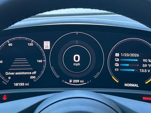 Used 2023 Porsche Taycan image 24