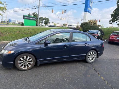 Used 2010 Honda Civic EX image 9