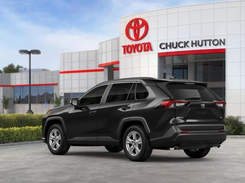 New 2025 Toyota RAV4 XLE image 39