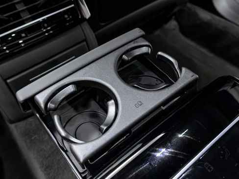 Used 2023 Audi S8 image 27