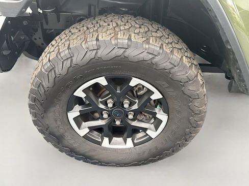 Used 2024 Jeep Wrangler Unlimited Rubicon 4xe image 35