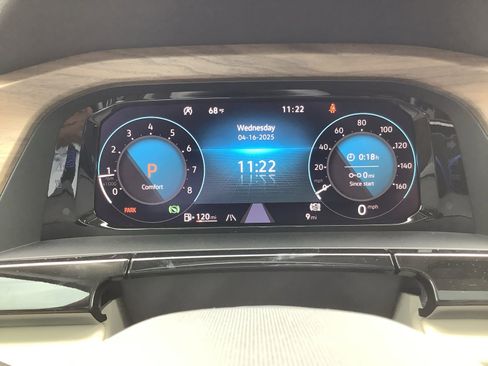 New 2025 Volkswagen Atlas SE FWD image 20