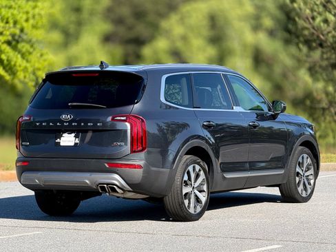 Used 2021 Kia Telluride S AWD/4WD image 11