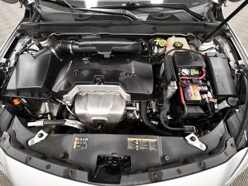 Used 2016 Chevrolet Malibu LTZ image 12