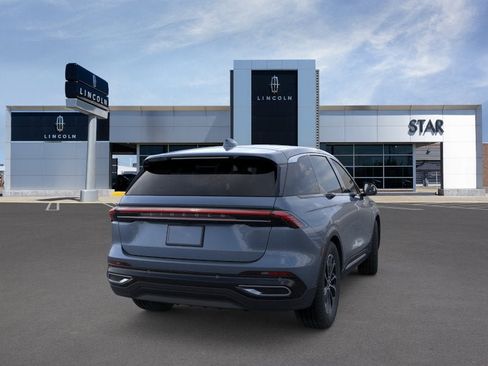 New 2026 Lincoln Nautilus Premier AWD/4WD image 8