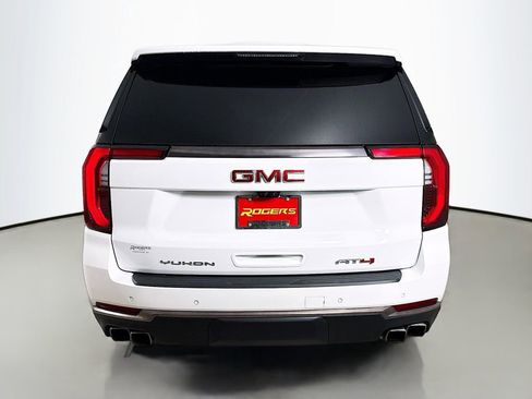 Used 2025 GMC Yukon AT4 Ultimate image 7