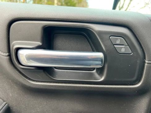 Used 2020 Chevrolet Silverado 1500 LT w/ Convenience Package AWD/4WD image 49