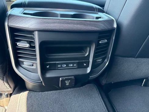 New 2026 RAM 3500 Laramie AWD/4WD image 20