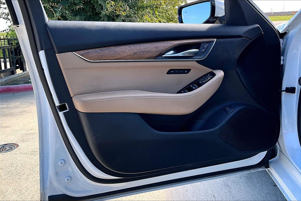 Used 2021 Cadillac CT5 Premium Luxury RWD image 21