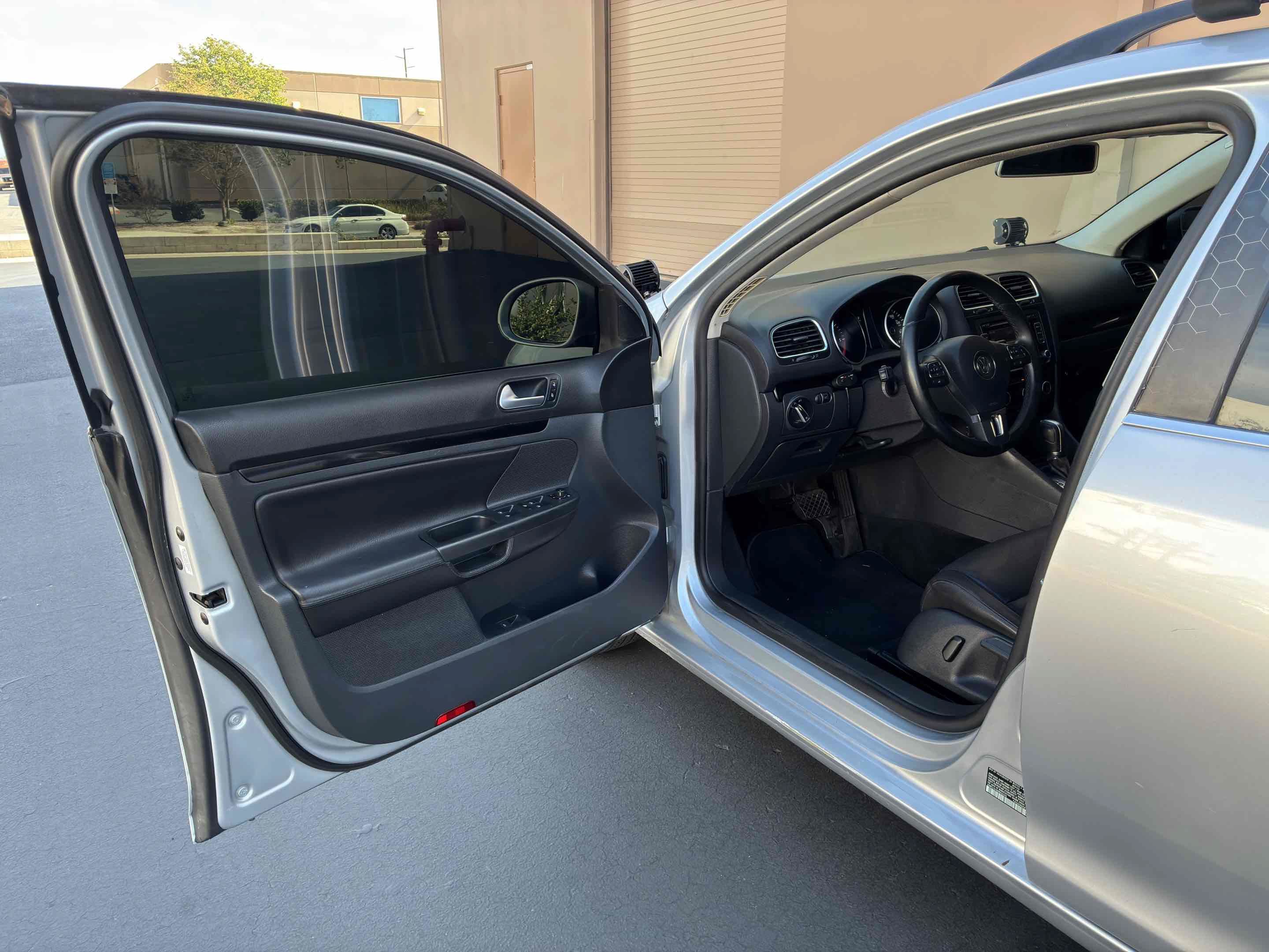 Used 2014 Volkswagen Jetta TDI FWD image 36