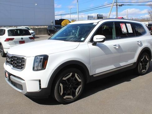 Used 2024 Kia Telluride S w/ S Sunroof Package AWD/4WD image 2