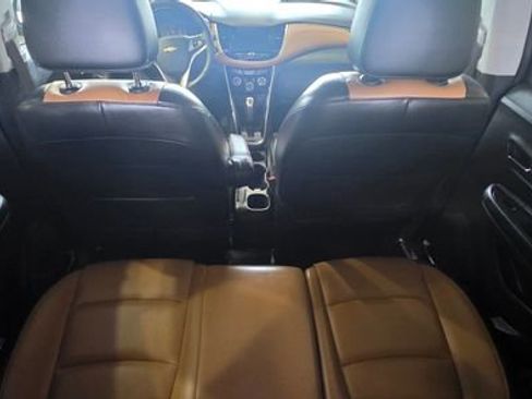 Used 2017 Chevrolet Trax Premier w/ Driver Confidence II Package image 28