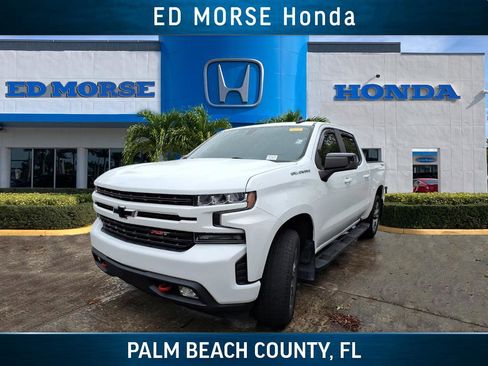 Used 2021 Chevrolet Silverado 1500 RST image 1