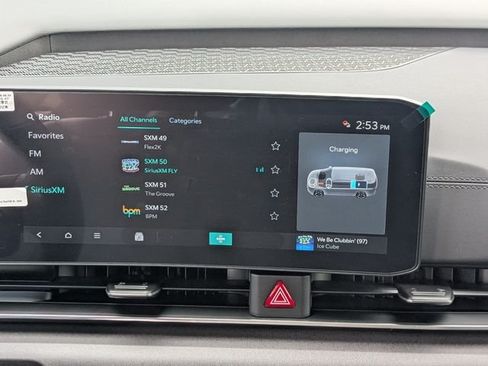 New 2027 Kia Carnival SX FWD image 21