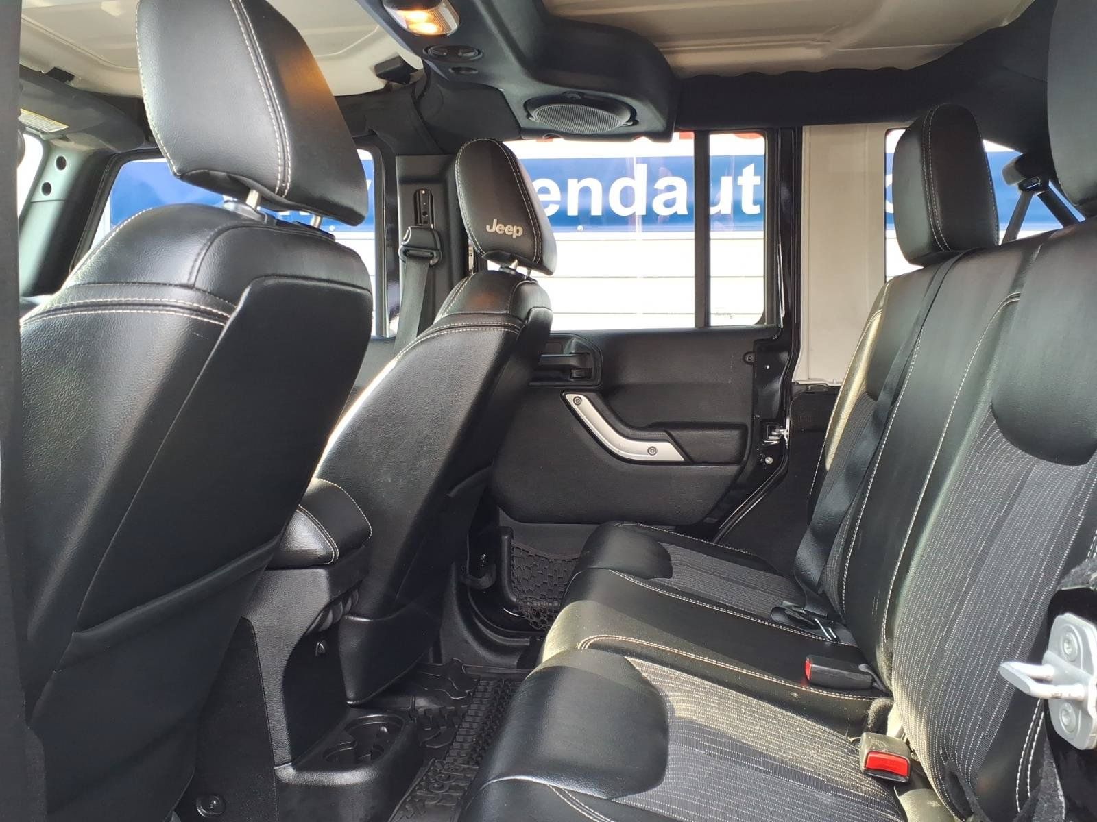Used 2013 Jeep Wrangler Unlimited Sport AWD/4WD image 9