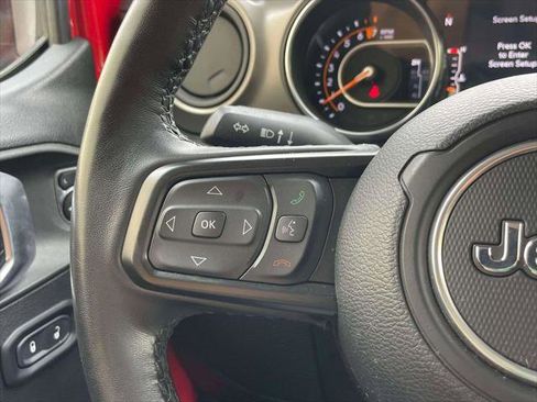 Used 2022 Jeep Gladiator Sport AWD/4WD image 21