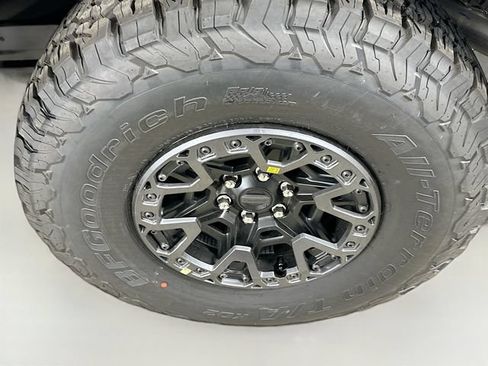 New 2026 Ford F150 Raptor w/ Equipment Group 803A Raptor R AWD/4WD image 31