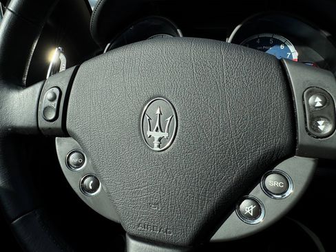 Used 2005 Maserati Quattroporte image 47