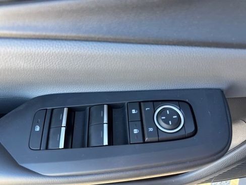 Used 2026 Toyota Prius Limited w/ Limited Premium Package image 19