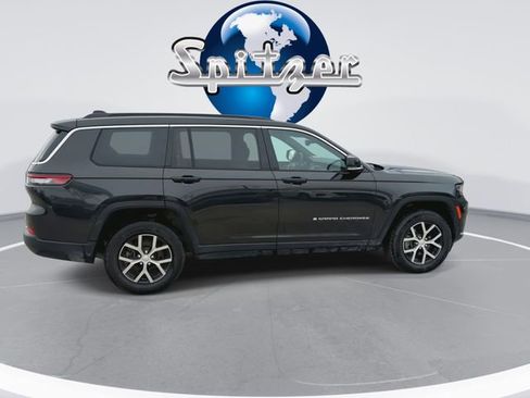 Used 2024 Jeep Grand Cherokee L Limited w/ Luxury Tech Group II image 10