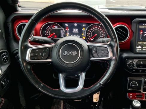 Used 2021 Jeep Gladiator Rubicon image 6