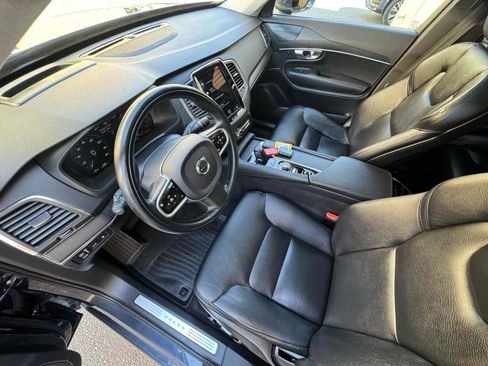 Used 2020 Volvo XC90 T8 Momentum w/ Protection Package Premier AWD/4WD image 32