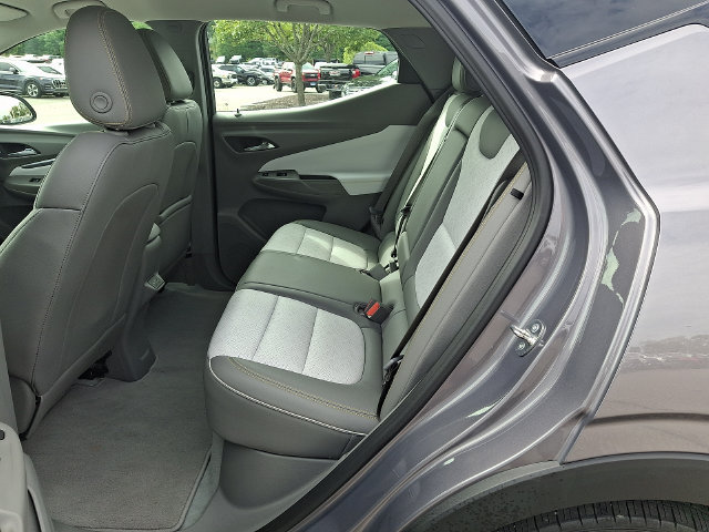 Used 2023 Chevrolet Bolt EUV Premier FWD image 18