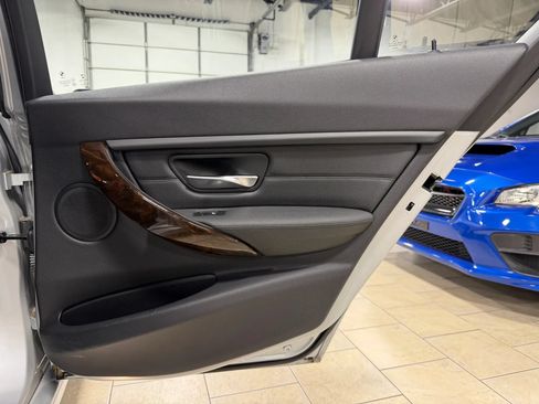 Used 2015 BMW 328i xDrive Sedan AWD/4WD image 31