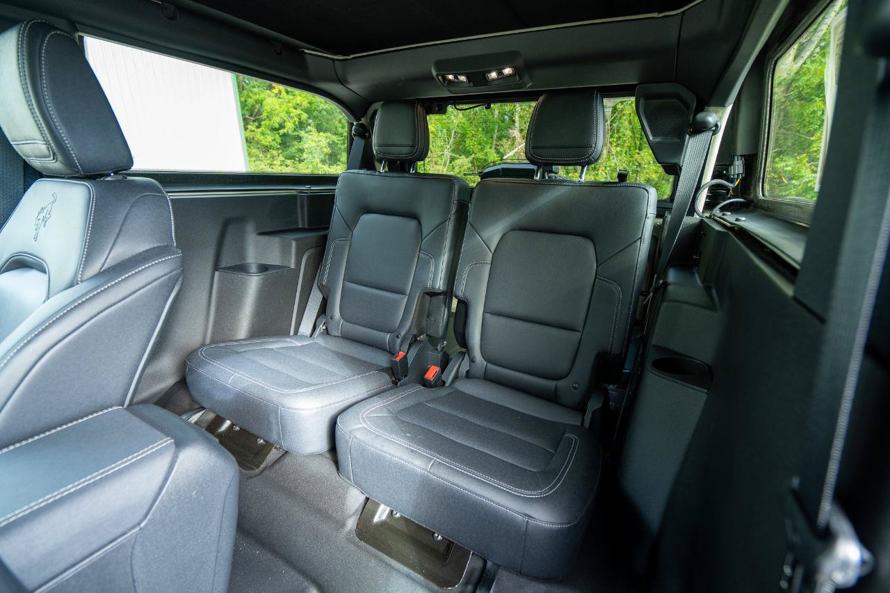 Used 2025 Ford Bronco Badlands AWD/4WD image 21