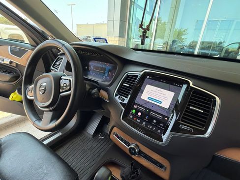 Used 2023 Volvo XC90 B6 Plus w/ Protection Package Premier AWD/4WD image 27