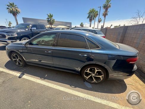 Used 2020 Volkswagen Passat 2.0T R-Line FWD image 6